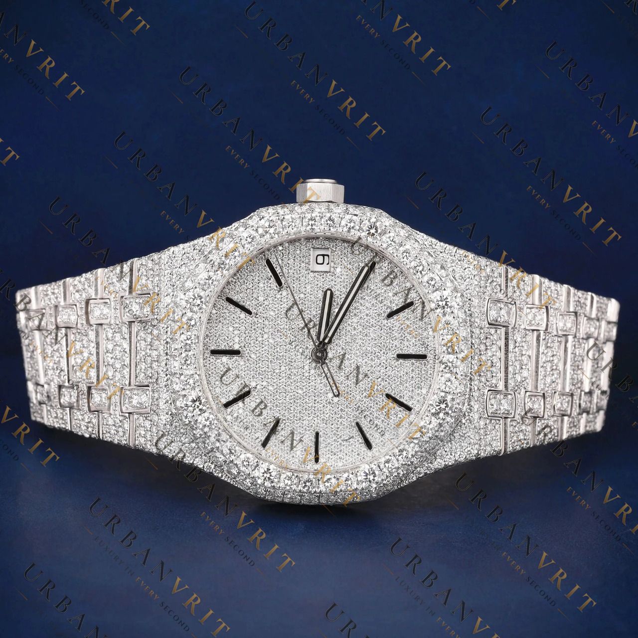 Luxury Nautilus VVS1 D Color Moissanite Watch