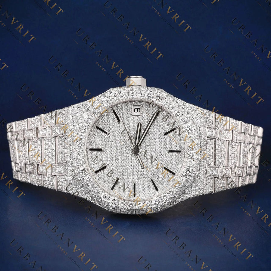 Luxury Nautilus VVS1 D Color Moissanite Watch