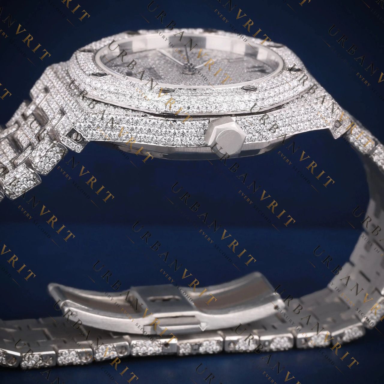 Arabic Bezel VVS1 D Color  Moissanite Watch