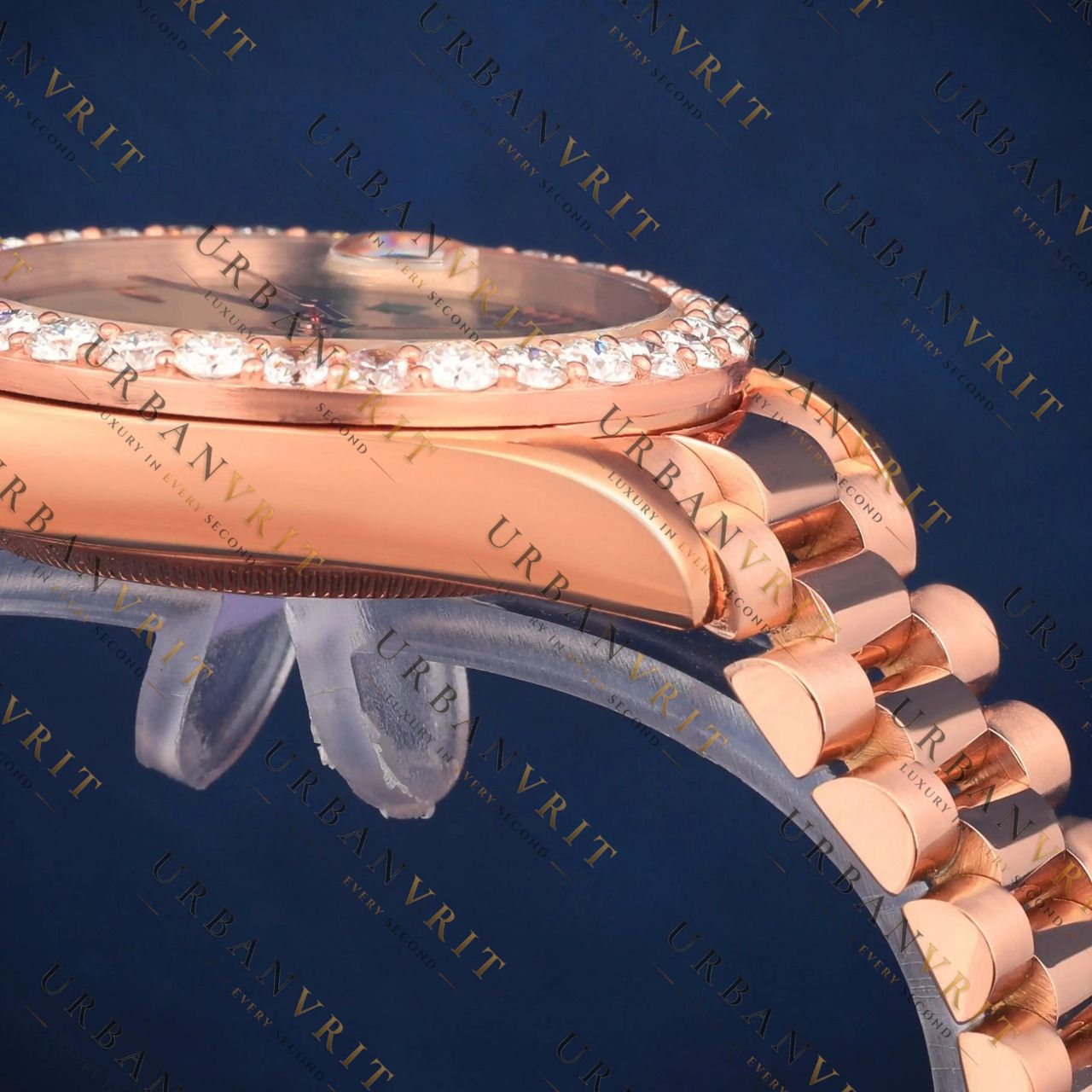 Rose Gold Green Dial VVS1 D Color Moissanite Watch