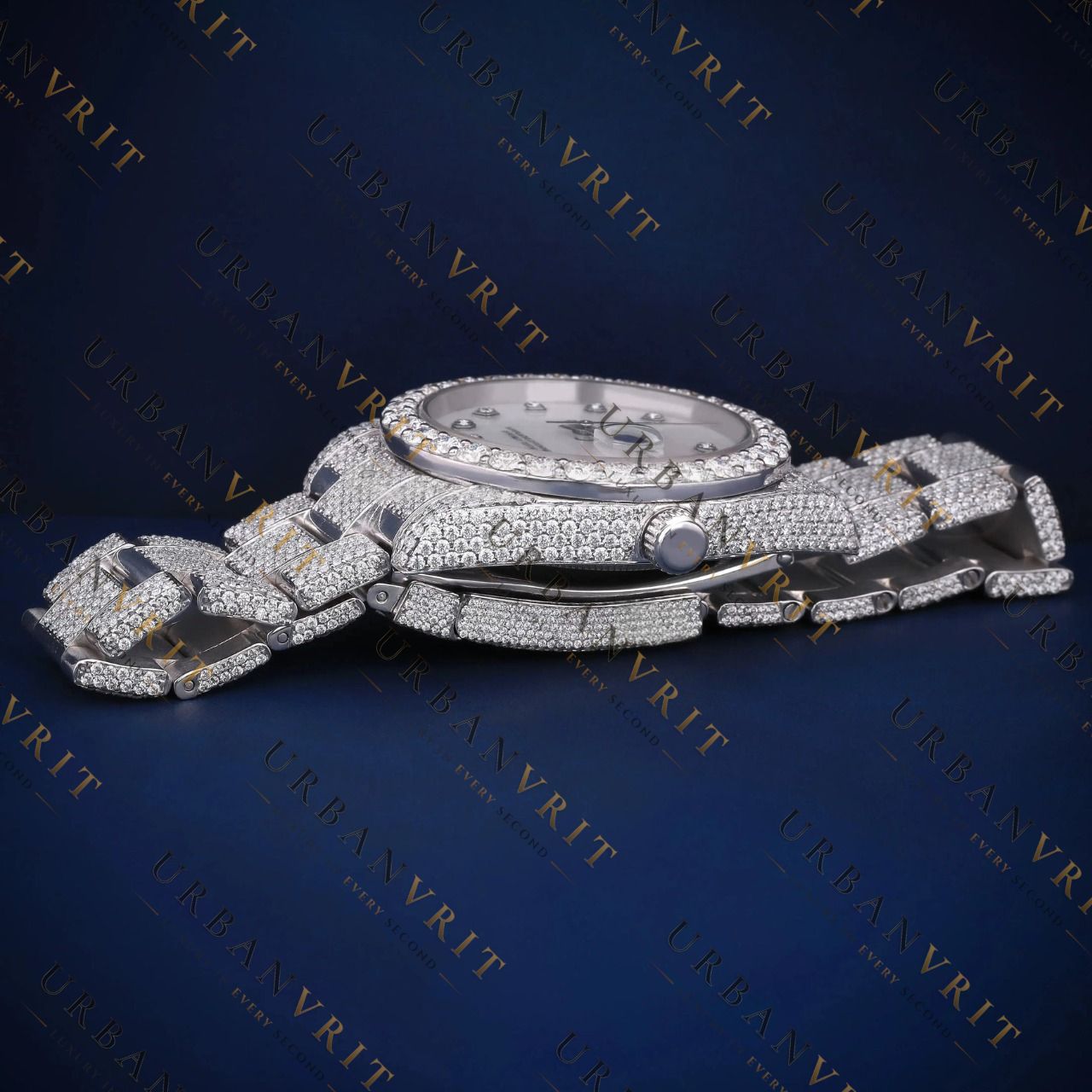 White Dial Diamond Marker VVS1 D Color Moissanite Watch